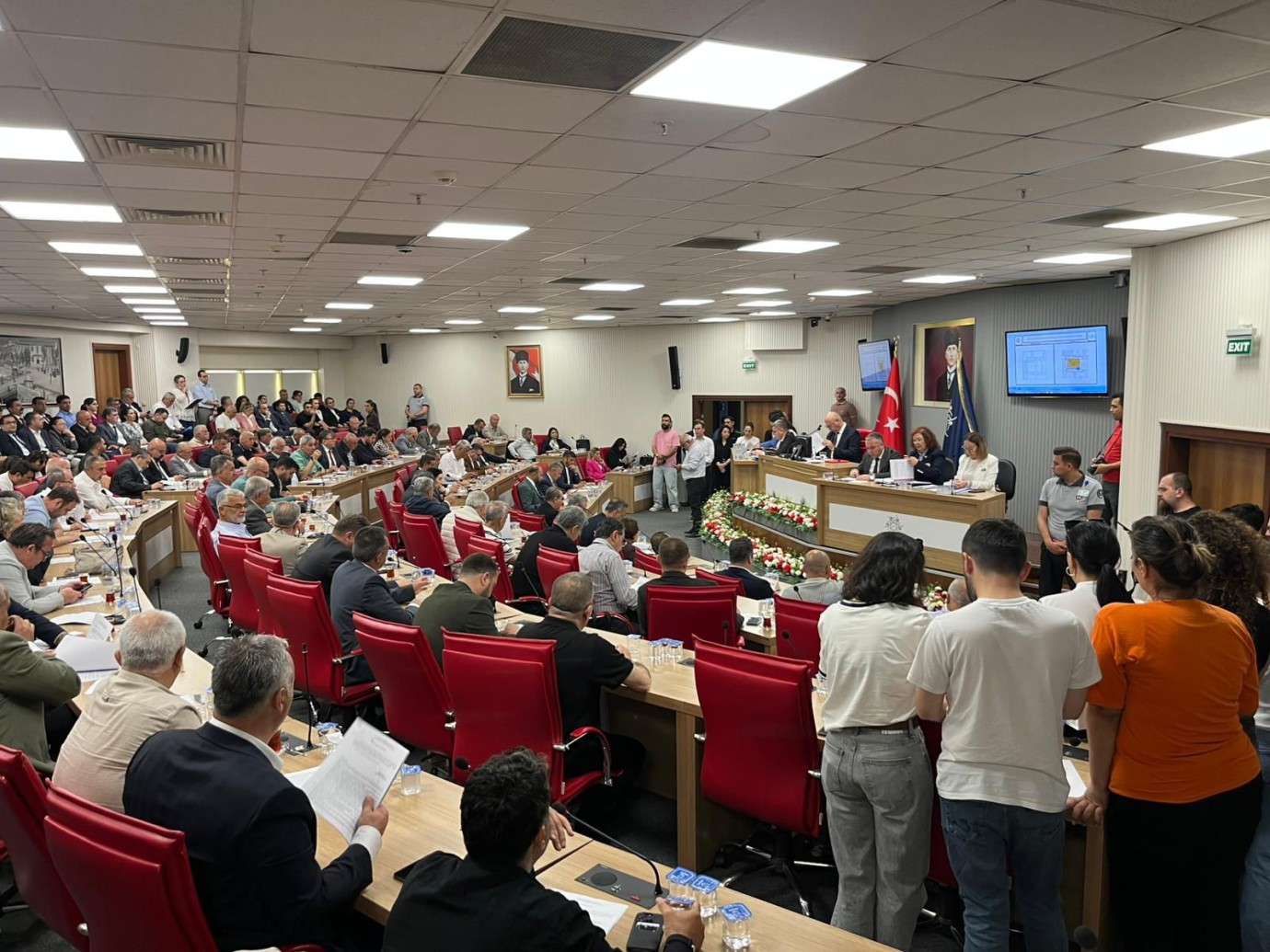 BÜYÜKŞEHİR'İN İADE HAMLESİ MECLİS DUVARINA ÇARPTI: ÇERÇİOĞLU’NA BÜYÜK ŞOK