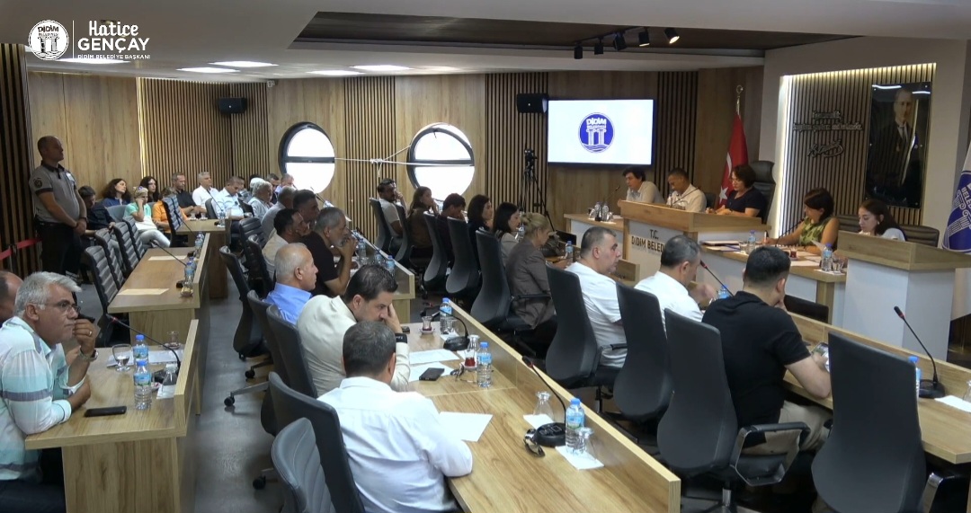 BAŞKAN HATİCE GENÇAY'IN İBADET ALANI ÇÖZÜMÜNE CUMHUR İTTİFAKI'NDAN RET OYU